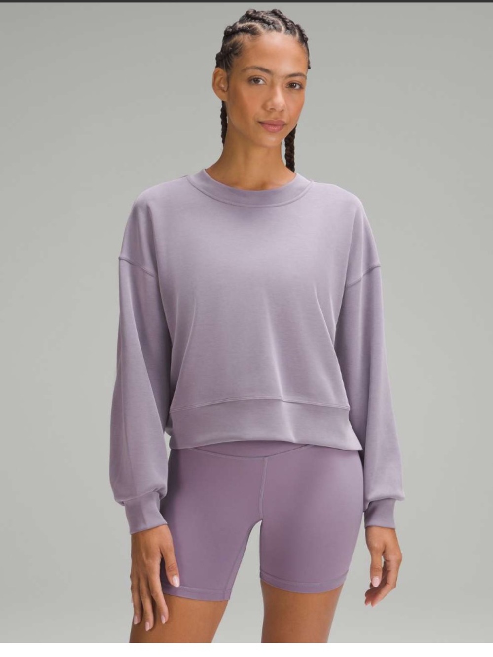 Lululemon Softstreme Perfectly Oversized
Cropped Crew in purple ash